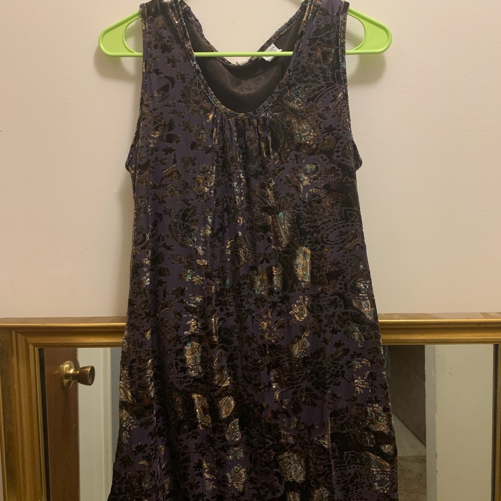 Rancho Estancia Velvet Dress size S could fit S-M beautiful pattern